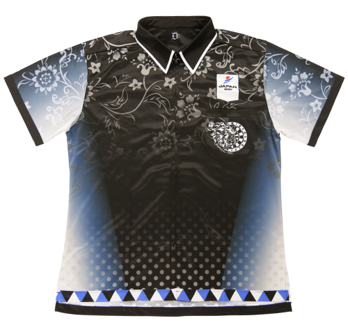 202006-01front_ANA6621