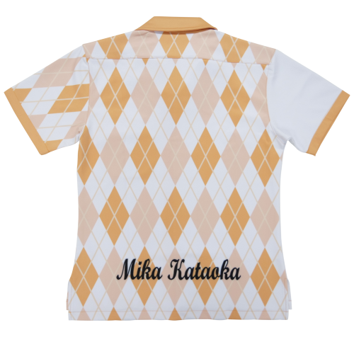 202006-04back_ANA6643