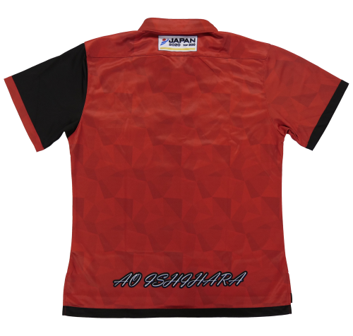 202006-05back_ANA6646